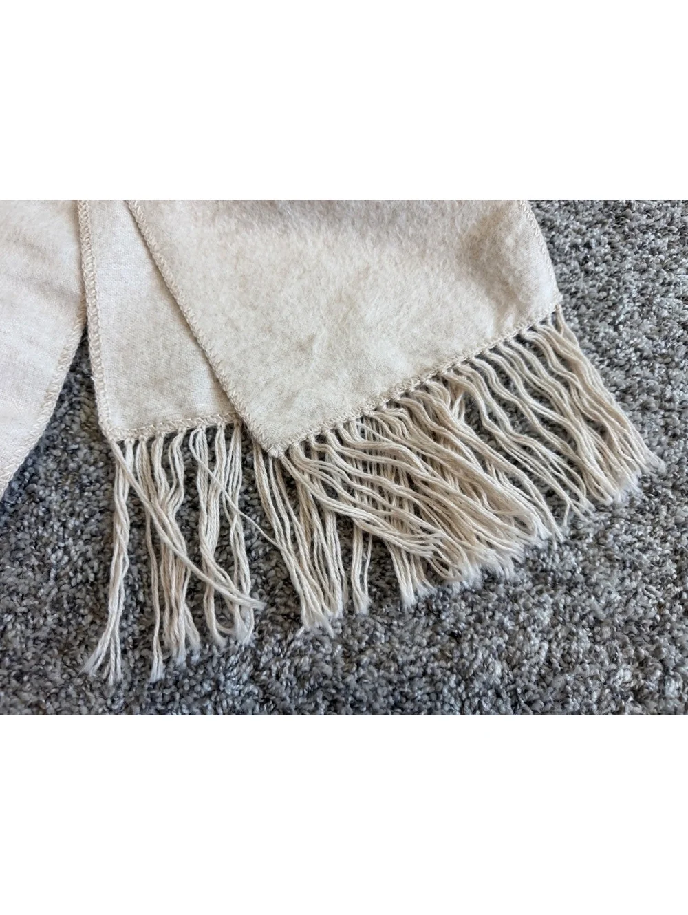 Capchatex Cream Alpaca Fringe Scarf Made in Peru